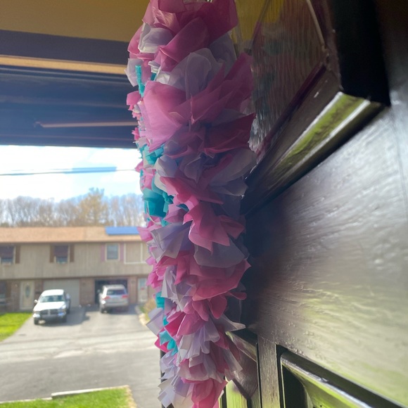 Spring “table-cloth” Wreath - Picture 3 of 3